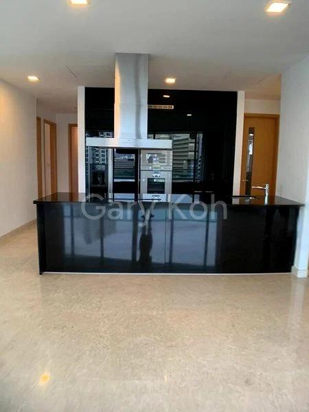 3 Bed Condo for Rent in  Grange Infinite - Image 6